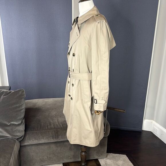 Men’s Vintage London Fog Maincoats Tan Double Breasted Long Trench Coat Size 44R - Picture 6 of 16